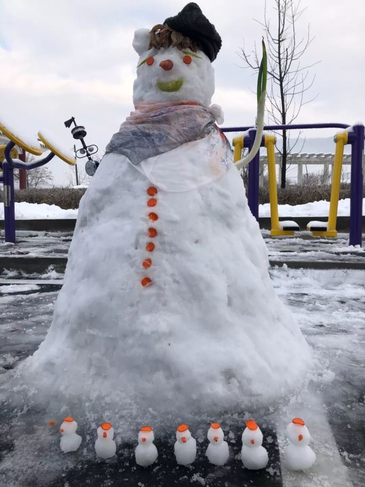 首届堆雪人大赏!你堆的这个雪人好像一只