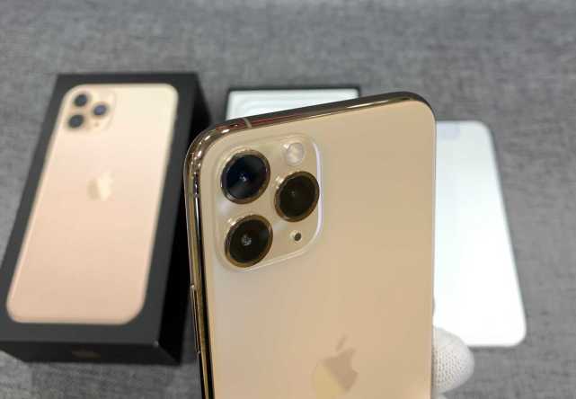 当初被"捧上天"的iphone 11 pro max不火了?原因很现实