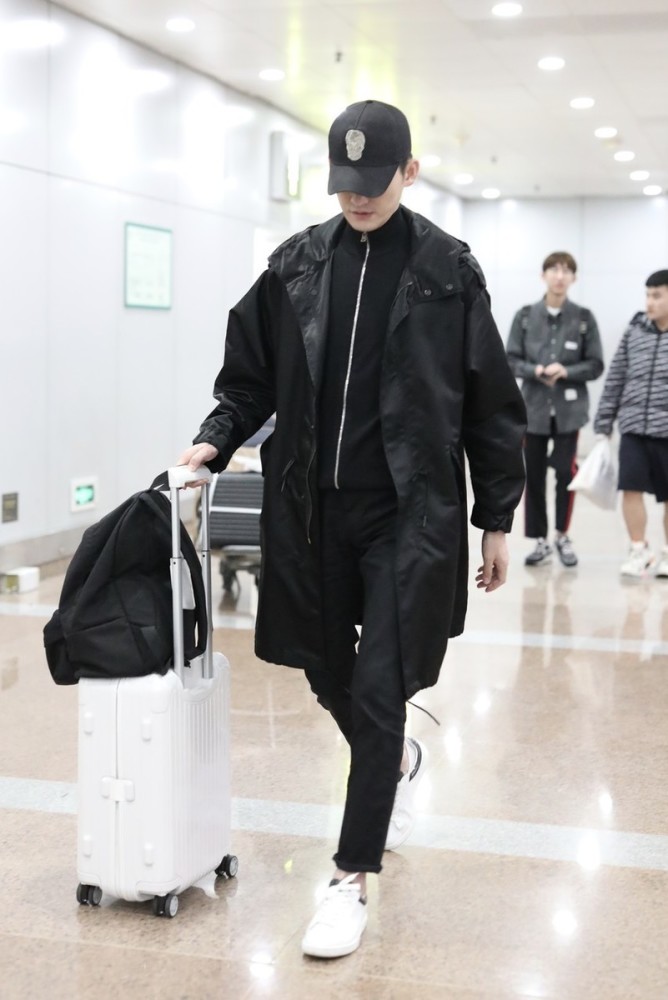 张翰的风衣_张翰的眼睛