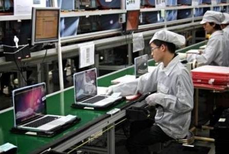 富士康计时底薪2300每个月能拿多少钱呢?