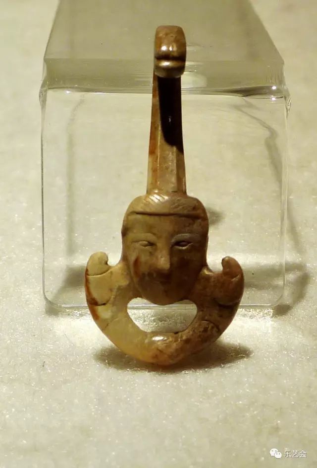 从 人面纹玉带钩到玉戈礼器:江都王刘非的大云山墓葬玉器