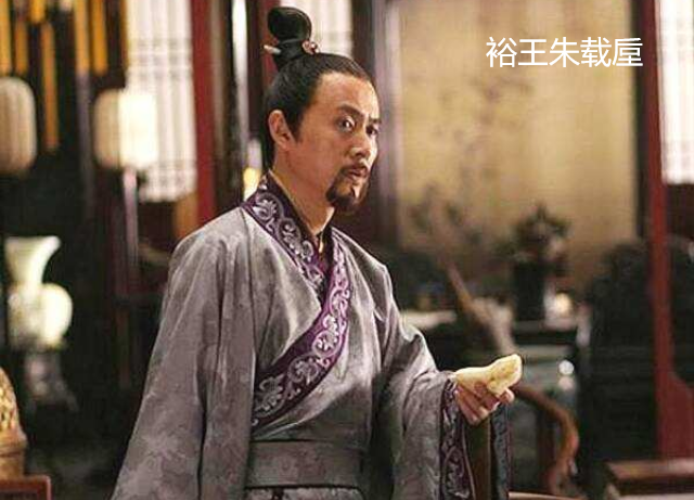 老师,这在群臣的眼里不稀奇,但是落到严嵩和徐阶的眼中就不得不拉拢了