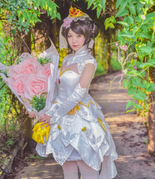 《lovelive》星空凛cosplay,红色圣诞装扮的星空凛甜美迷人