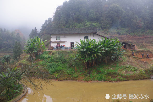 藏于贵州深山里的赤水山民生活,南方人的集体记忆,土墙黑瓦的房