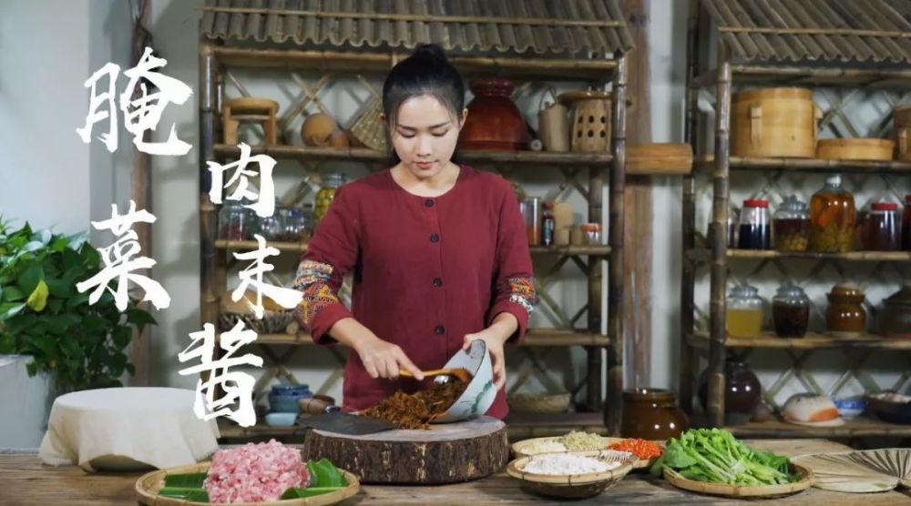 90后云南姑娘"滇西小哥"爆红国外,不输李子柒却鲜有人