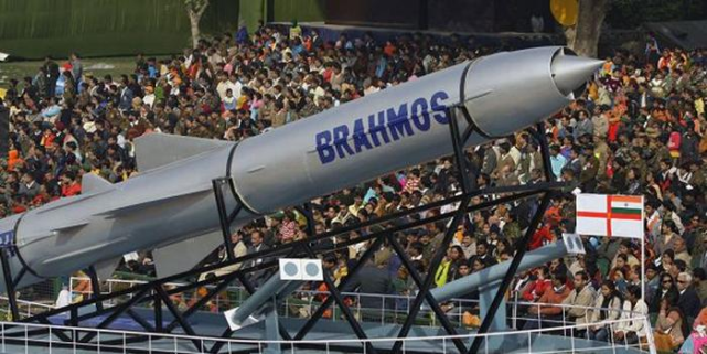 菲律宾要买"布拉莫斯"超音速反舰导弹.
