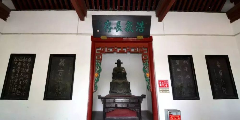 铁骨铮铮拒不投降的铁铉再次让人膜拜了!