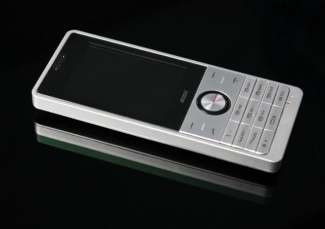 这四款"最早"出现在中国的手机品牌,都用过,就说明你"