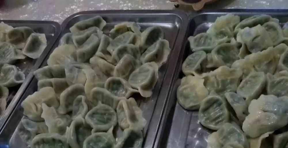 冬至吃饺子,请看今天朋友圈的饺子图