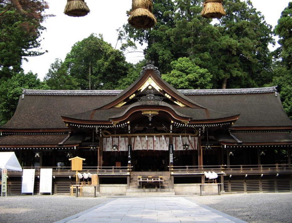 伊势神宫是日本神社的主要代表.