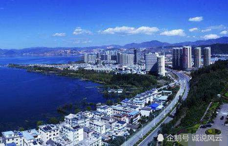 江西各地市经济总量_江西经济管理学院(3)