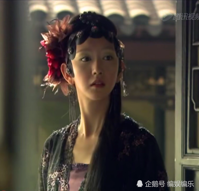《红楼梦》对于贾珍秦可卿的事,为何贾蓉会毫无反应