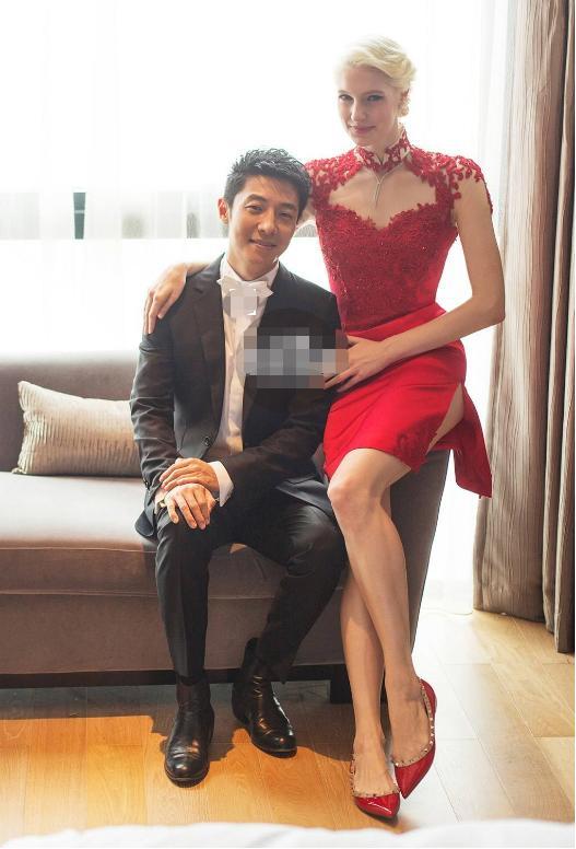 撒贝宁妻子李白是二婚?头婚照片疑似曝光,结婚环境有