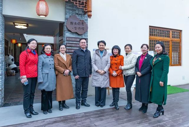 陈创业,省妇联党组成员,提名副主席李敏,省妇联妇女发展部部长俞慧敏