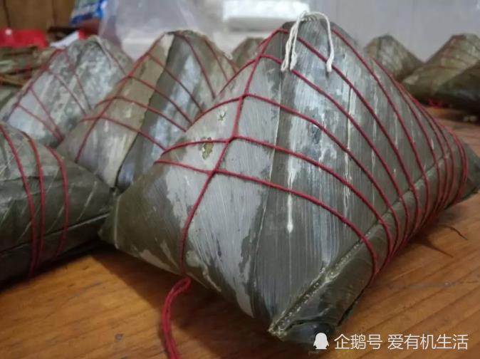 在广西横县,过年吃粽子,吃的是年的感觉,家的味道!