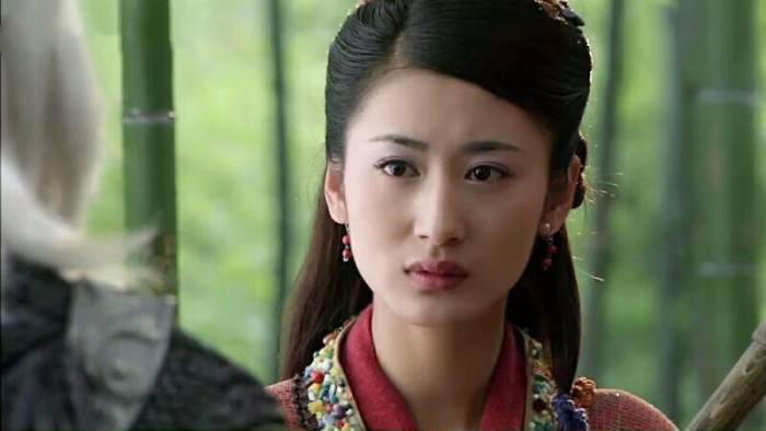 《新白发魔女传》的小师妹,曾演"长孙皇后",她的古装倾国倾城
