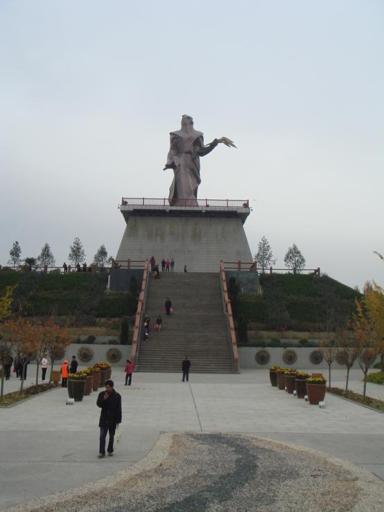 除此之外,杨陵市区更无可圈可点之文物古迹.