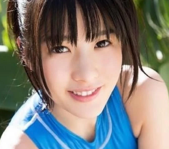 知名女星上节目不穿短裤就开始大秀舞蹈，一个“手滑”后惨了，啥都被人看光了...（组图） - 2