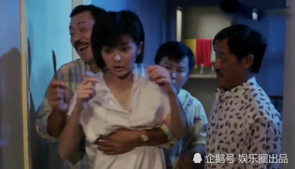 而且关之琳在《夏日福星》中的戏份非常有看点,就拿五个男人捉弄