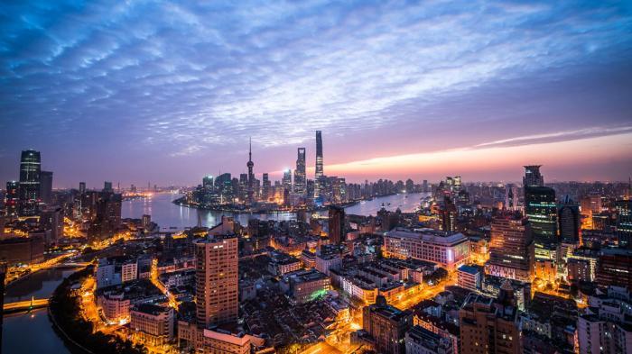 人口涌入城市_夜晚城市图片