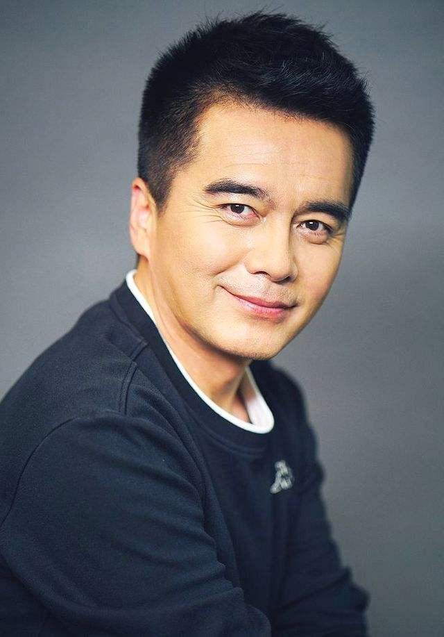 气质好的老牌男明星,"薛绍"赵文瑄帅气迷人,张涵予面容坚毅