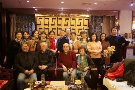 荐书1987我们的红楼梦纪念画册