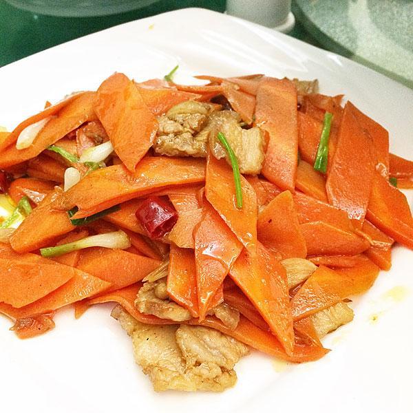 胡萝卜炒肉 】