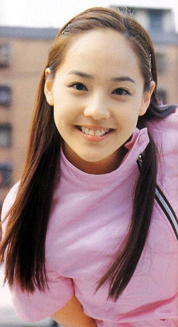 辣妈柳真时隔4年拍新剧 与奇太映已结婚8年 年轻是韩圈颜值扛把子