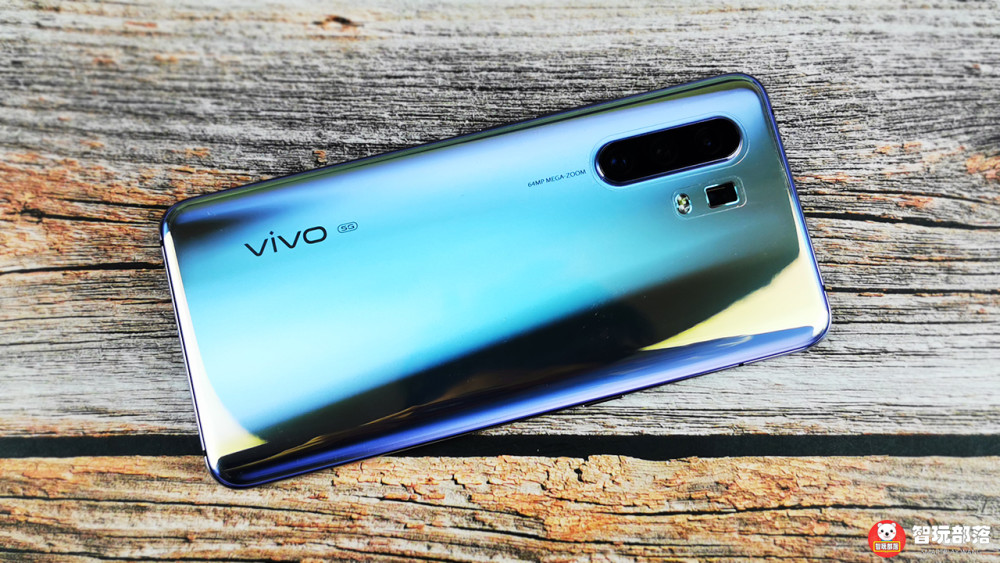 vivo x30pro秘银色开箱图赏:凝望如碧 睥睨如银 聚为梦幻星际