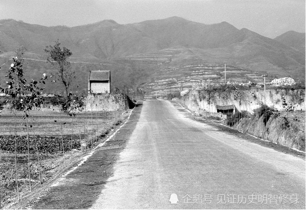 1955年,眉县火车站附近的马家镇(李家村)出土了五件由盝所作的青铜器