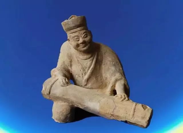 4,交乐汉墓群:位于兴仁县雨樟镇交乐村,多达100余座.