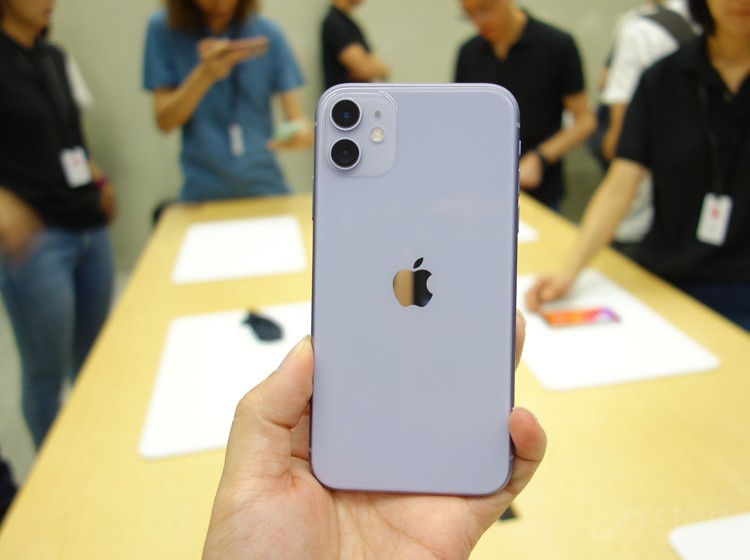 iphone 11系列:堪称苹果有史以来最大进化,但横向对比依旧乏力