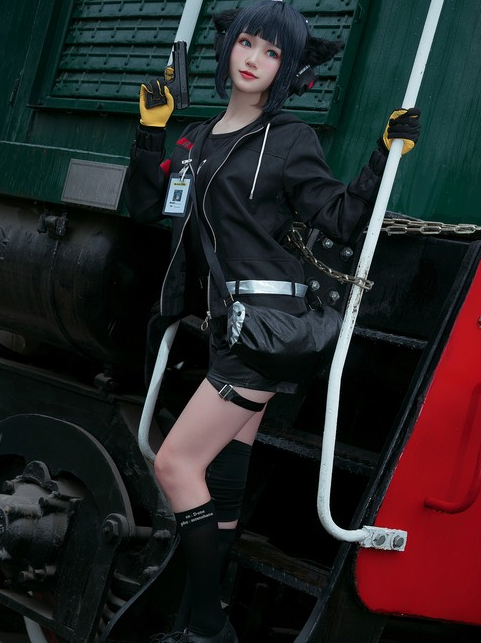 cosplay《明日方舟》杰西卡,娇俏可人的美丽小姐姐