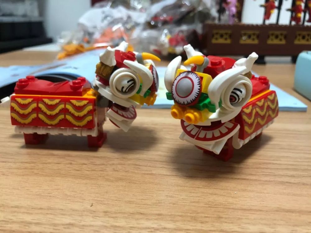 大家的乐高80104舞狮到了吗?来瞧瞧咱们的测评吧!