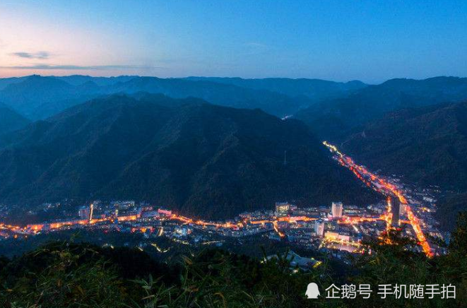 甘肃人口出生率_甘肃人口图(2)