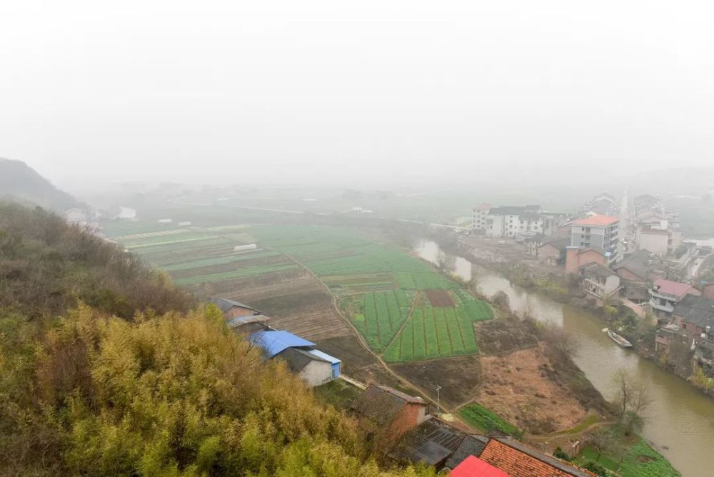 跨年迎元旦,全国乡村旅游重点村新桥村网红餐厅开业啦!