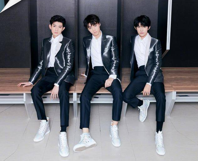 2020年0点0分,tfboys"三小只"再次同框,帅爆了!