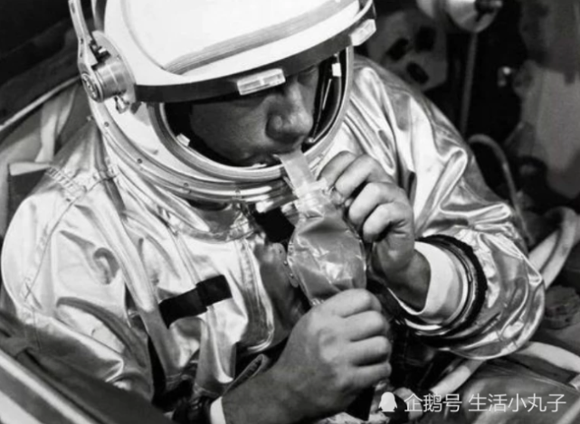 宇航员在太空都吃什么?中国宇航员吃的,让外国同行羡慕