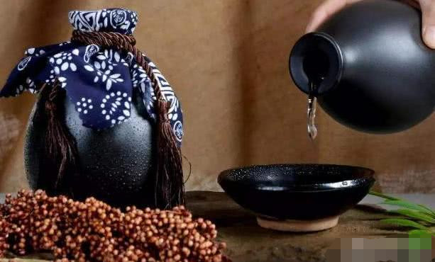 为什么古人喝酒前,都要先"温酒",而现在都是直接喝,涨