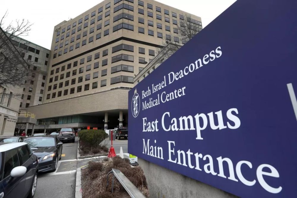 一名哈佛中国医学生在美国机场被抓：被指盗走21瓶癌细胞样本