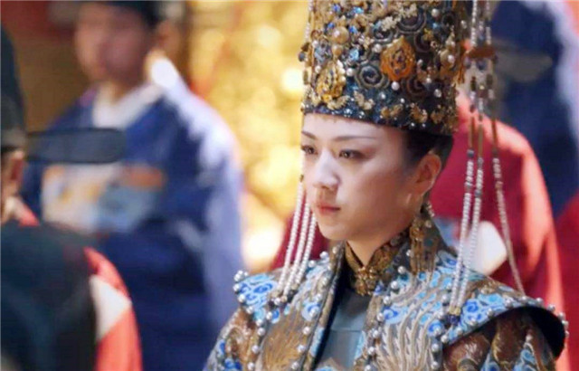 孙皇后上位以来,上对张太后恭敬孝顺,中为明宣宗排忧