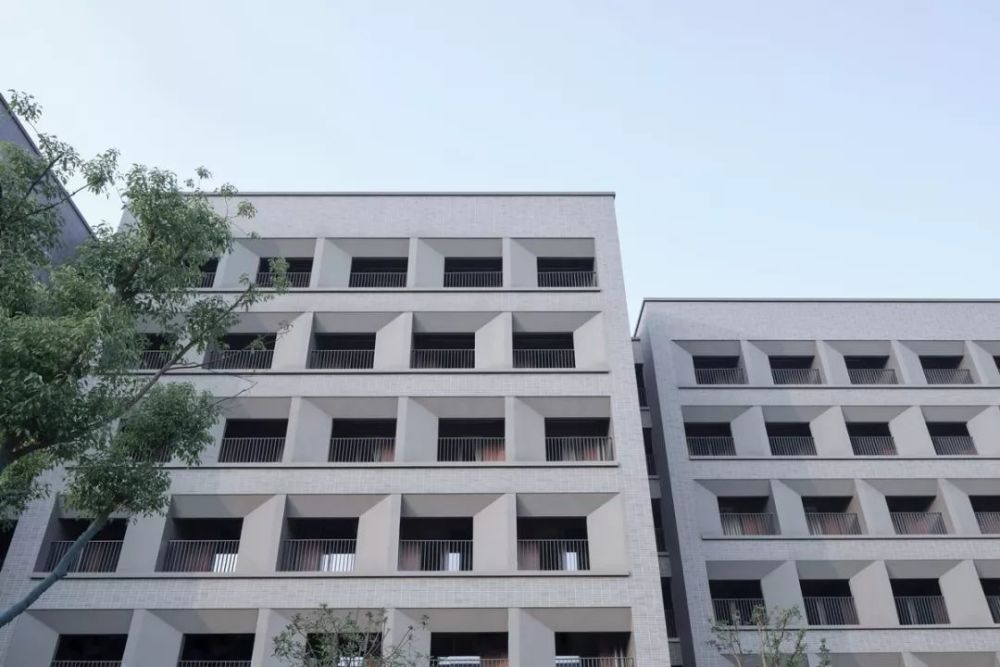 多层公寓楼建筑设计:杭州第二中学钱江校区学生宿舍/案例