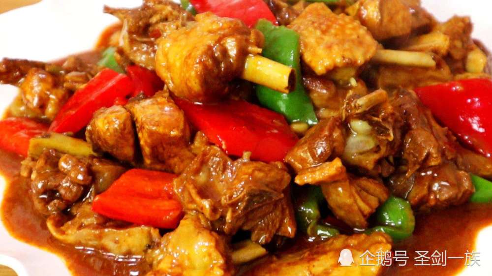 红油茄块,红烧鸡块,凉拌猪耳朵,干煸脆皮豆腐,有滋有味家常菜