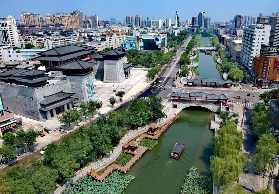 2018各省实际经济总量_中国各省地图(3)