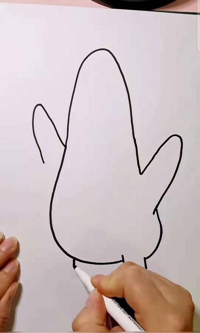 美术生用手掌画"派大星",开局:我就看看,成品一出:准备好拜师了