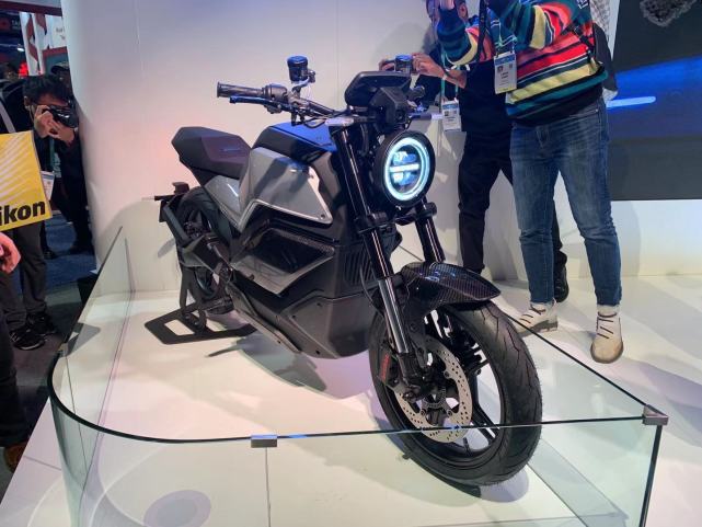 小牛电动ces2020推出5g电动摩托车 配备汽车级驾驶辅助系统