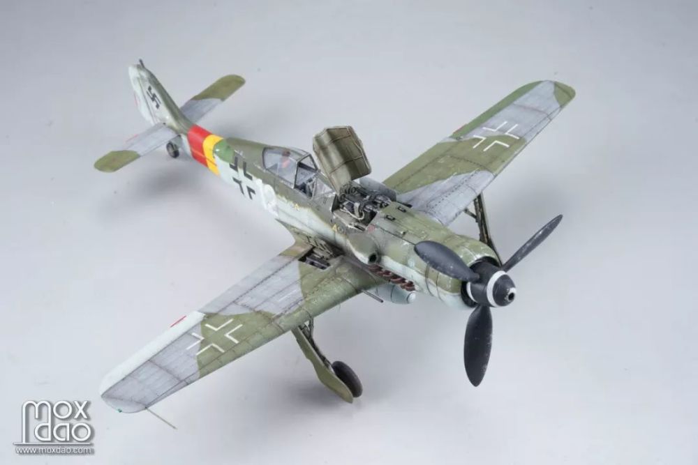 福克沃尔夫 fw190d-9战斗机 eduard 1/48