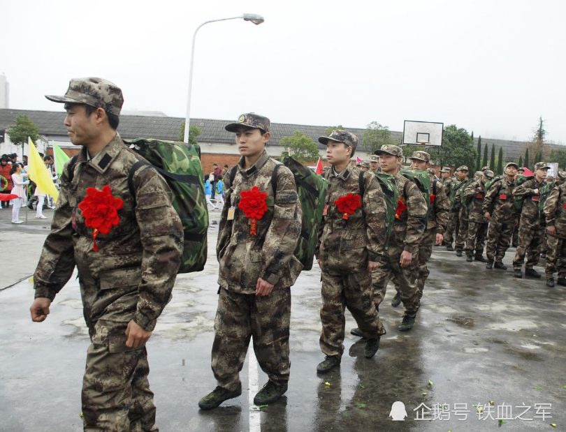 部队征兵时,不收身高不足1米6的男生,为什么会有1米5