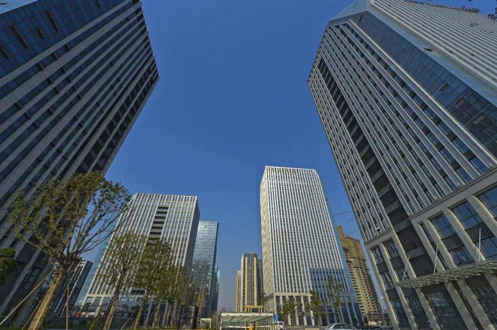 慈溪经济总量突破2000亿_慈溪职高奶截图(2)