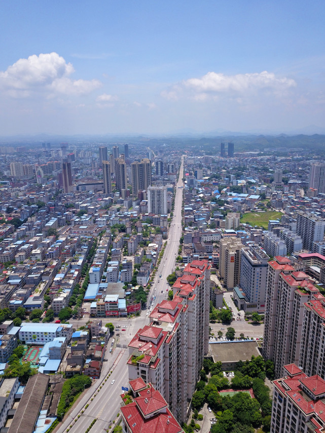 航拍广西钦州市新城区实景